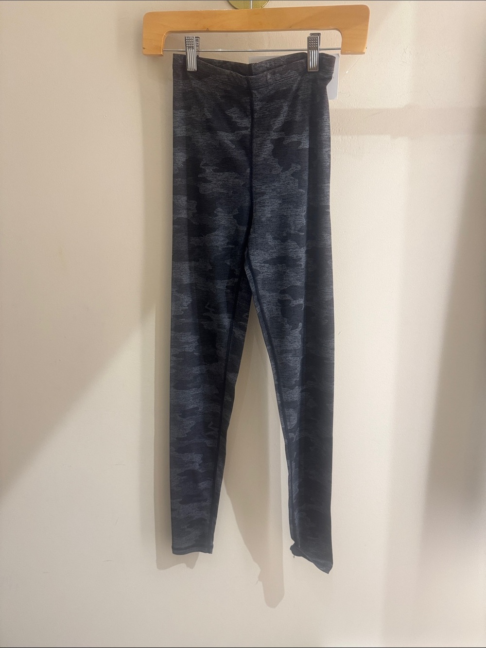 Kyodan Black & Dark Gray Camo Leggings NEW